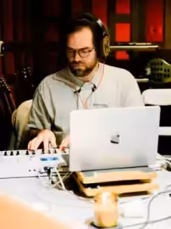 Mastering.com Make Music Masterclass [TUTORiAL] - Sample Pack Artwork