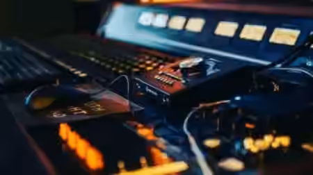 Udemy Mastering Music Production: Create Your Own Music [TUTORiAL] - Sample Pack Artwork